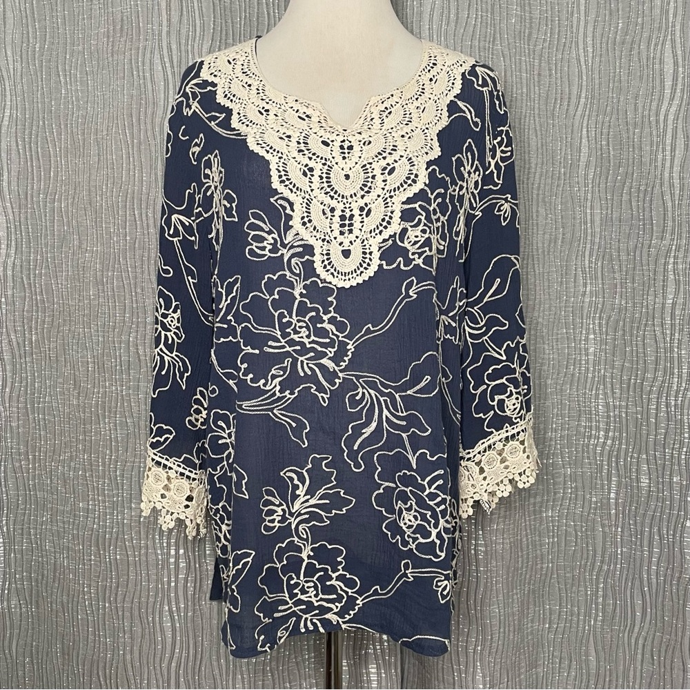 Cabana Cay embroidery & lace tunic